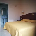 Hotel Ambasciata Venice - Atika & Atif