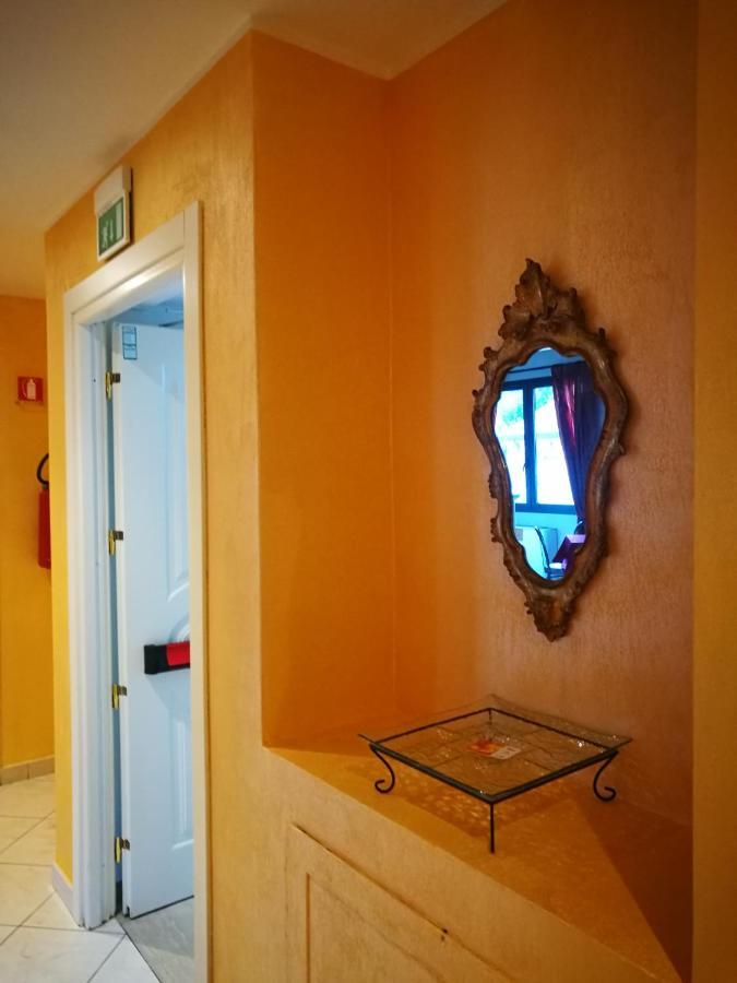 Hotel Ambasciata Venice - Atika & Atif 3*