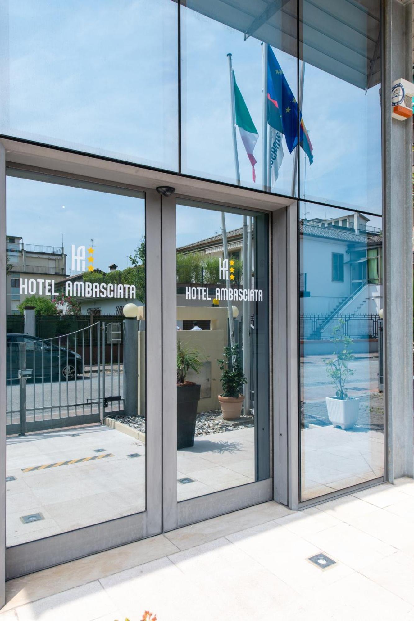 Ambasciata 3*