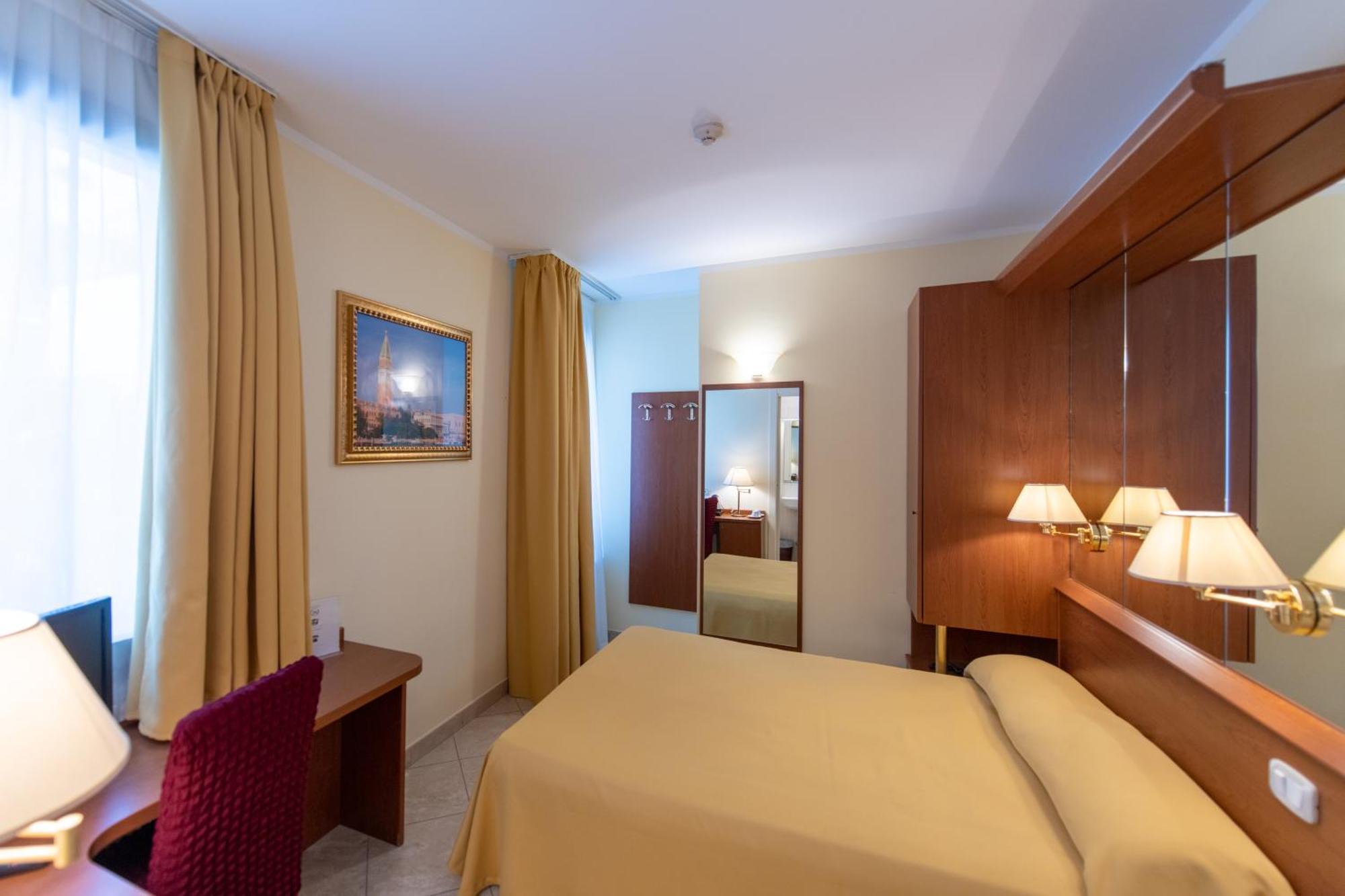 Hotel Ambasciata