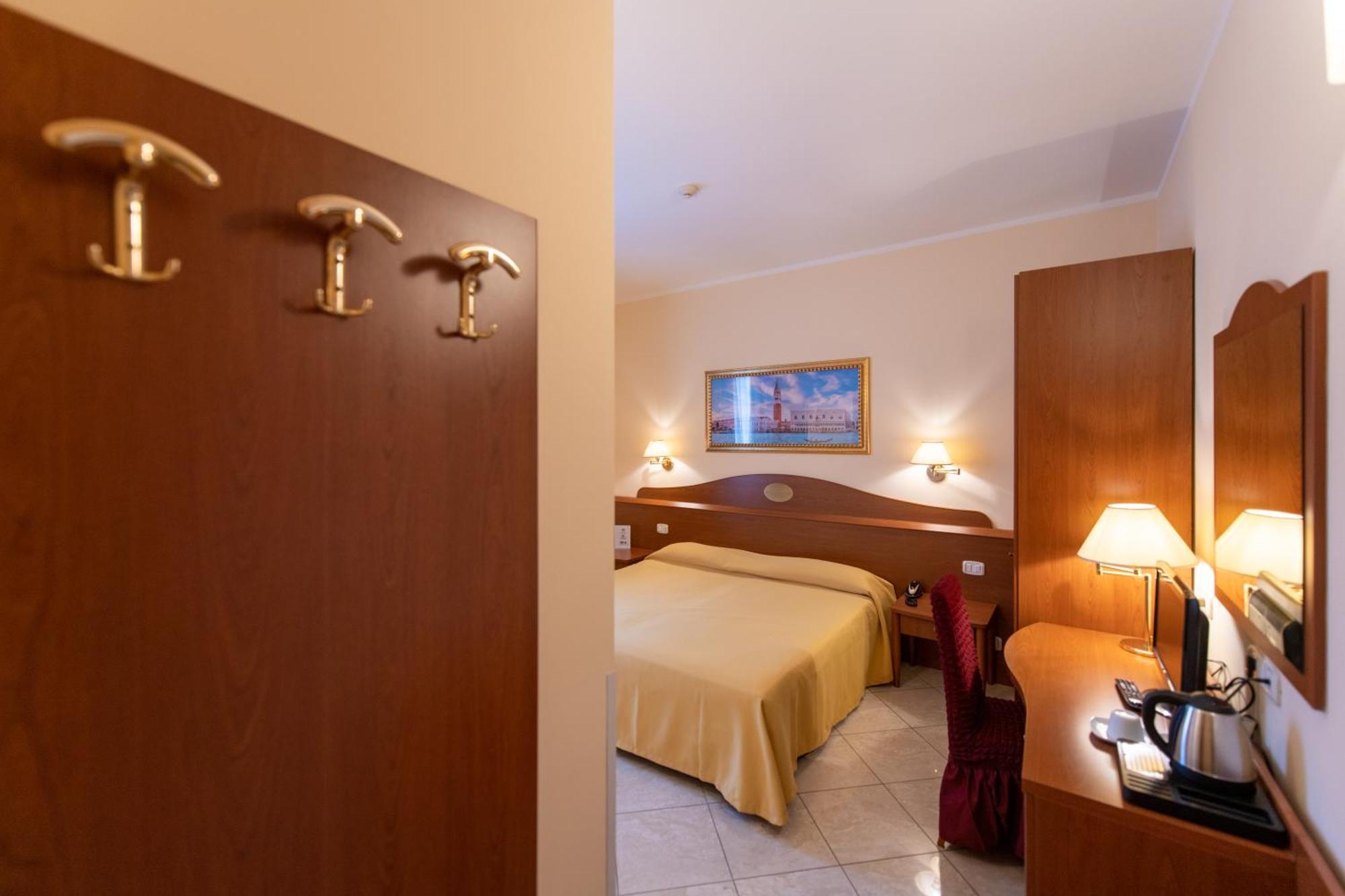 Hotel Ambasciata